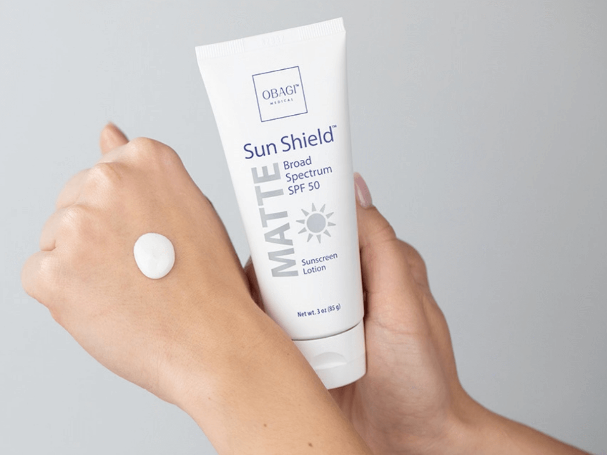 Alışverişe Başla >